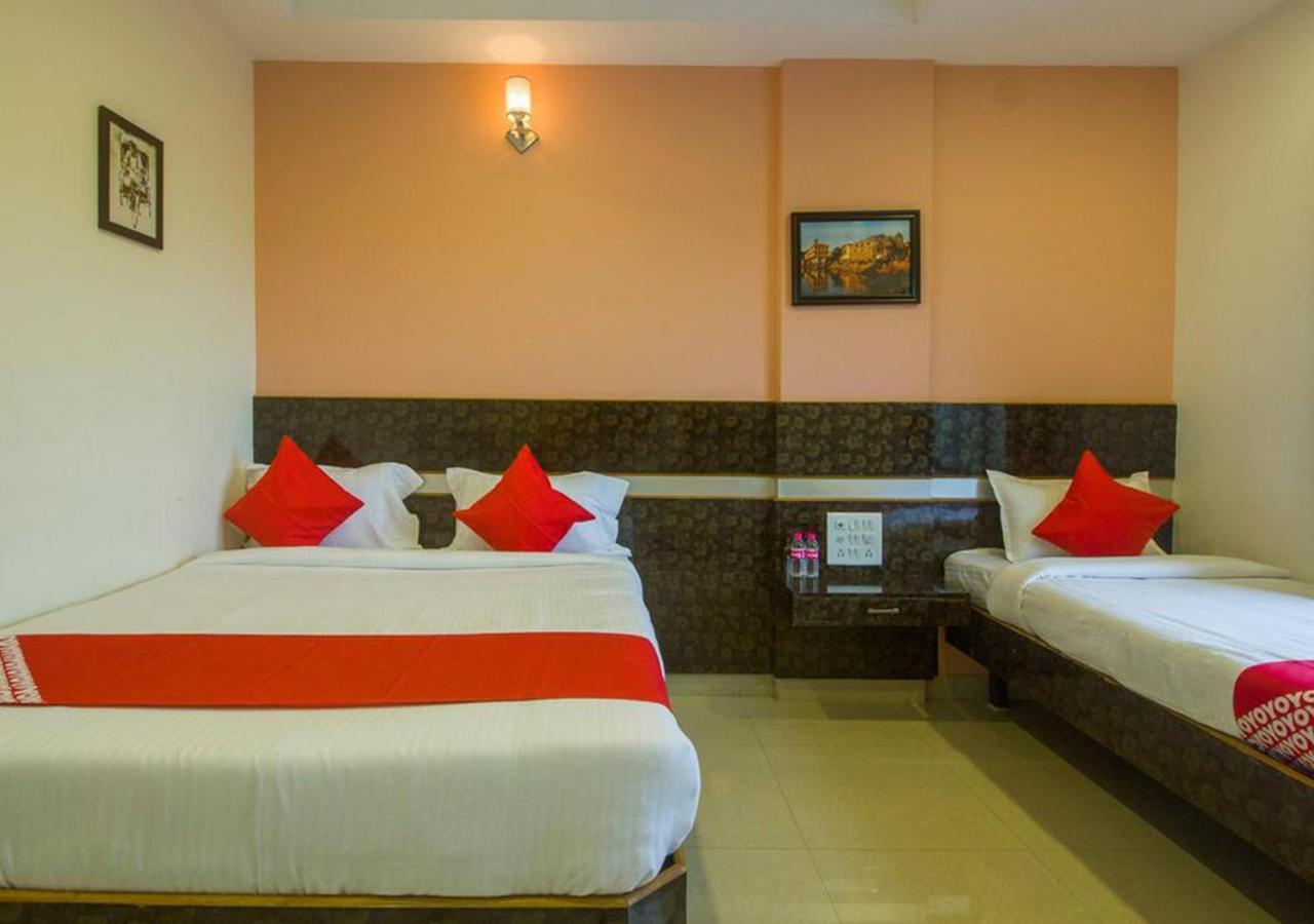 Hotel Wayfare Ширди Экстерьер фото